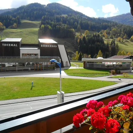 Apartmán Haus Am Roemerbad *