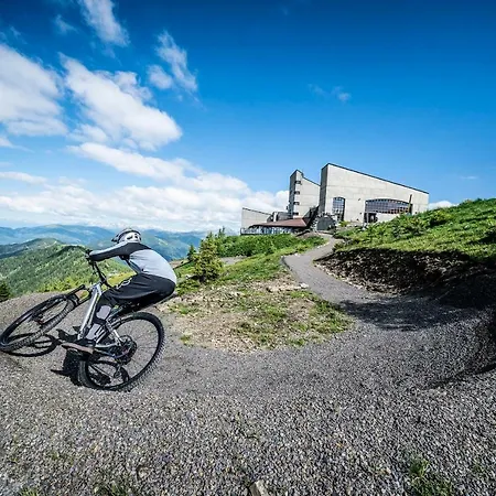 Apartmán Haus Am Roemerbad