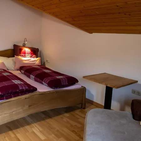 Апартаменты Haus Am Romerbad