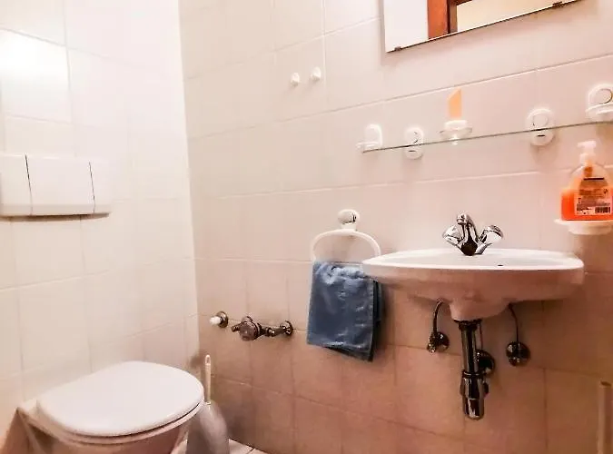 Haus Am Roemerbad Apartament *